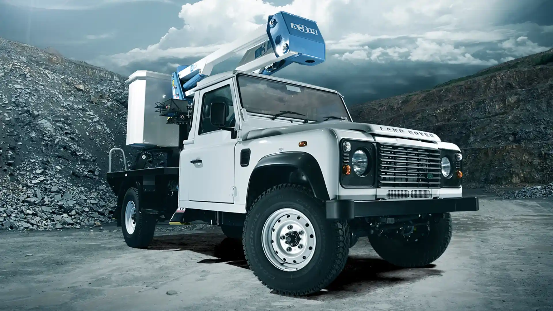 CPL-Land-rover-4x4-MEWP-A314-Gen 1
