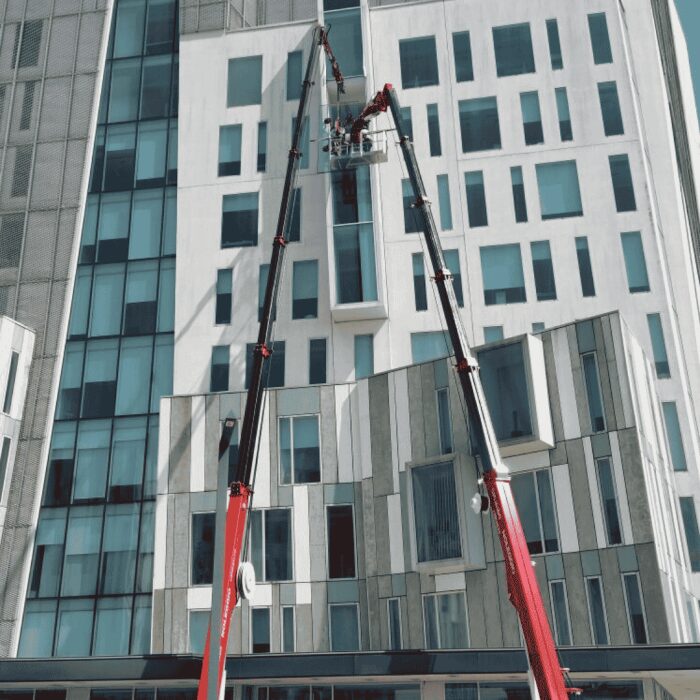 Palazzani XTJ 48.1+ | 49m Heavy Tracked Spider Cherry Picker Palazzani-XTJ-48.1-Spider-Lift-Tracked-MEWP